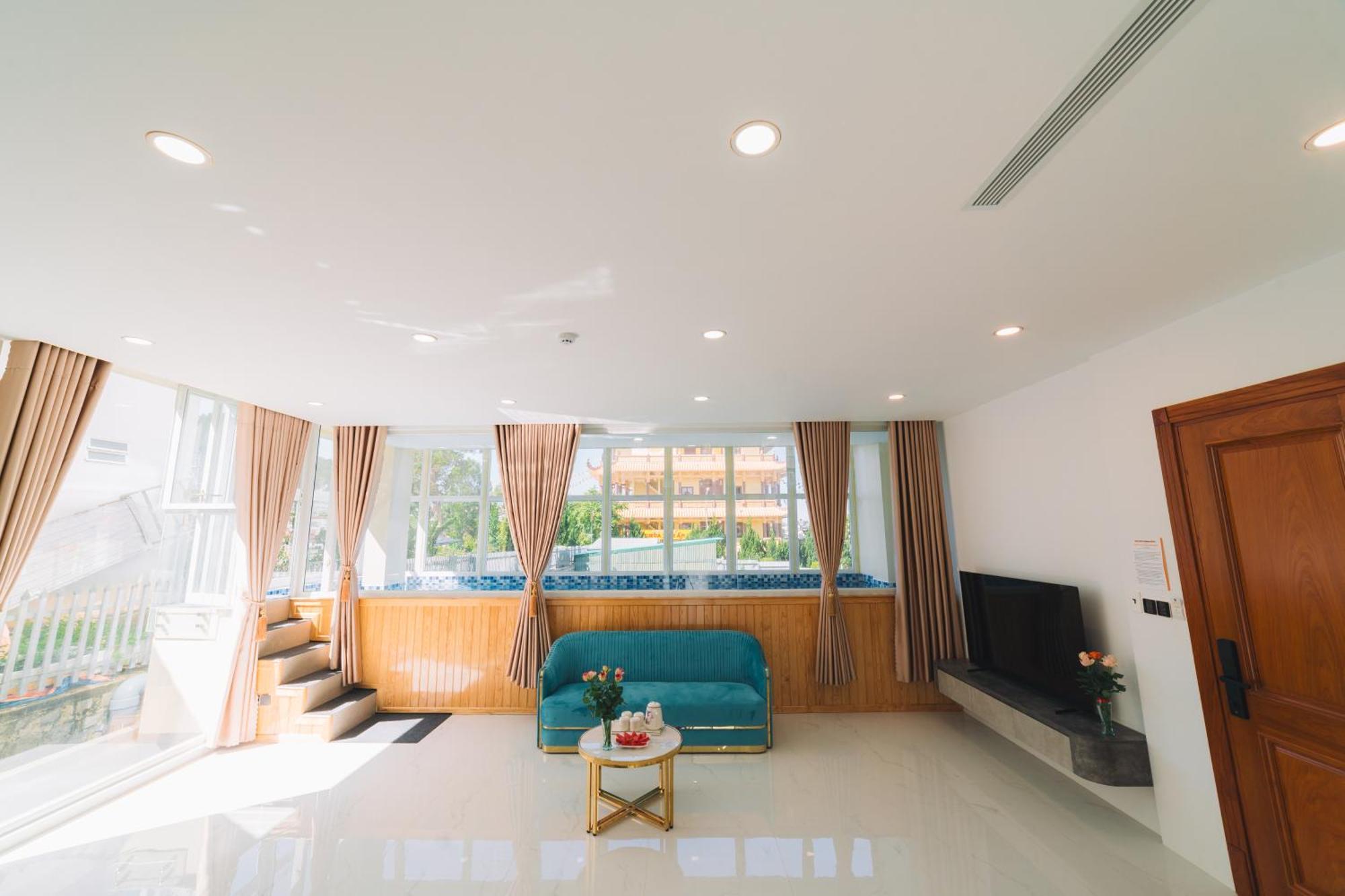 Quy Tai Premium Hotel Da Lat Esterno foto