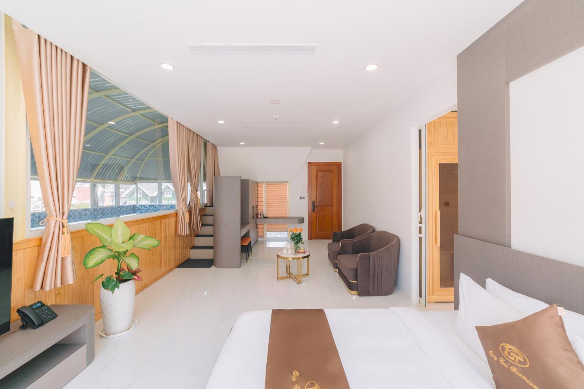 Quy Tai Premium Hotel Da Lat Esterno foto
