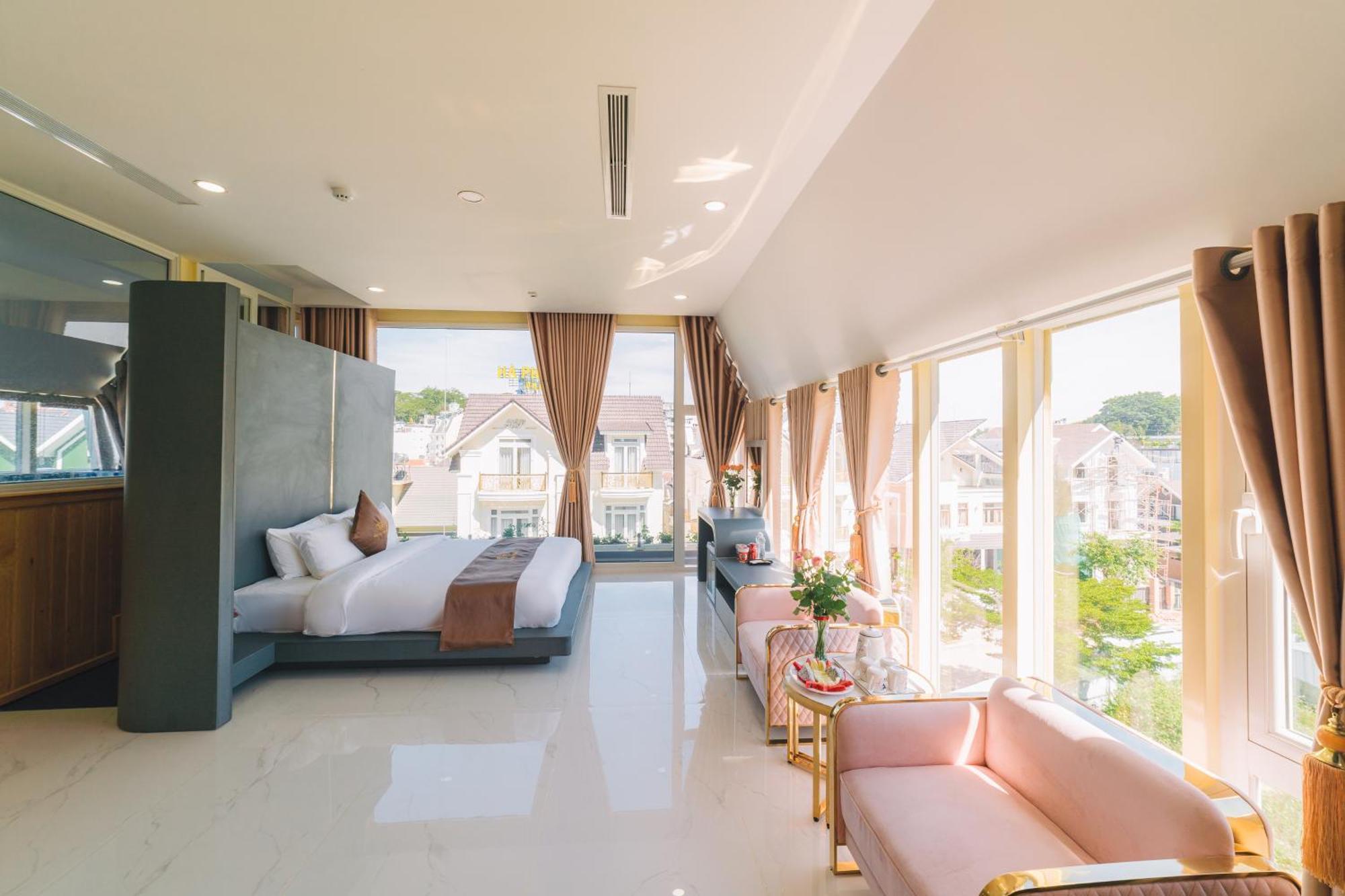 Quy Tai Premium Hotel Da Lat Esterno foto