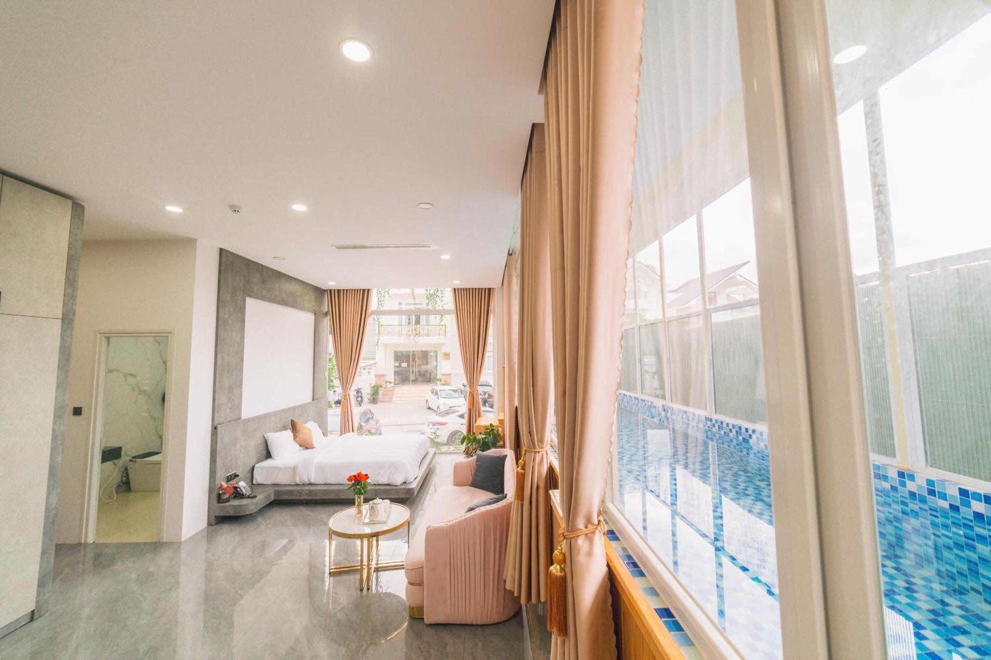 Quy Tai Premium Hotel Da Lat Esterno foto