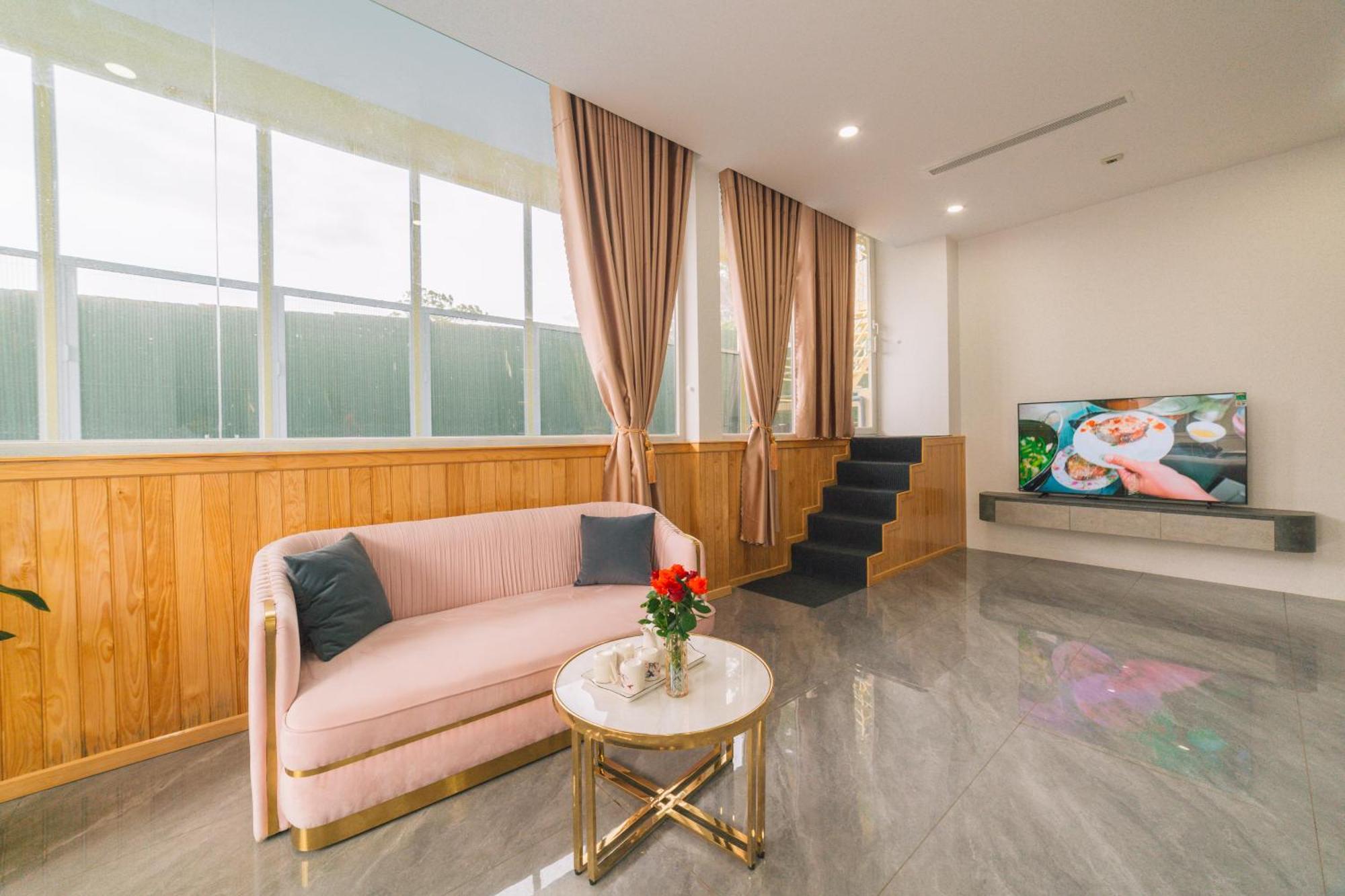 Quy Tai Premium Hotel Da Lat Esterno foto